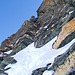 Dinu in der Schlüsselstelle vom kleinen Hockenhorn (Klettern im unteren 3. Grad).