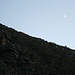 Fels und Mond.