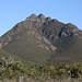 Blick auf den Toolbrunup (1052 m) am Vortag. Ein ordentlicher Berg - für westaustralische Verhältnisse regelrecht "alpin"!