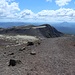 Blick über den Wahanga Dome zum perfekten Vukankegel Mount Edgecume (Putauaki)