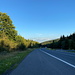 Unterwegs bei Cínovec - Um unnötige Umwege zu sparen, geht's ein Stück entlang der Straße (ehemalige E55).
