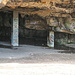 Grotte de Montcherand abseits des Wanderweges (warum immer diese Schmiereien?)