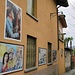 Molto caratteristico anche il passaggio da Legro (chiamato paese dipinto) dove sui muri delle case sono raffigurati attori o scene di film italiani famosi.