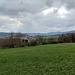 Gleich wieder am Parkplatz, Schmerbach im Blick.