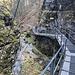 ... dann wieder enger, gut versichert ...