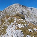Wir erhaschen den ersten Blick auf die Cima Ghez und den Gratverlauf