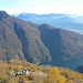 Prochesio und der Lago di Vogorno und ein Stockwerk tiefer noch die Magadinoebene