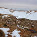 TAG 4 (3.3.): <br /><br />Rasch erreichte ich vom Gipfel wieder mein Schneeschuhdepot bei nun angenehmeren Bedingungen, denn auf dem flachen Gipfel wehte ein eklig starker Wind von sicher 30km/h, was gefühlten -12°C entspricht.
