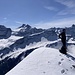 Auf dem Gipfel, im Hintergrund Schärhorn