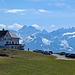 von hier aus sieht der Alpstein hinter dem Gasthaus Gäbris gigantisch aus.