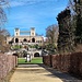 Auf dem Weg zum Neuen Palais ein Seitenblick auf die Orangerie