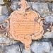 <b>... È segno di luogo sacro e di luce che sgorga dall'acqua.</b>