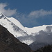 A destra il Peak 38 o Shartse II (7591), appena a est del Lhotse