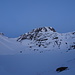 Iffigsee im Morgenlicht, dahinter das Niesehorn