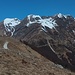 in direzione della cima vista dalla seconda croce