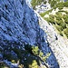 Rückblick der Querung auf das Band unterhalb vom Vorgipfel der Mittleren Arnspitze 