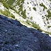 Abstiegsflanke Geröllkessel zu dem Felsband unterhalb der Mittleren Arnspitze<br />Man beachte die Steilheit der Geländeflanke auf dem Bild