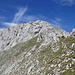 Aufstiegsgelände zur Großen Arnspitze mit Vermessungsstange<br />Stellen I und II/UIAA