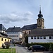 Ensemble um die Basilika, der Gastgof rechts ist leider geschlossen 