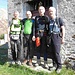 Foto alla cappelletta, ne manca uno che è in fuga…