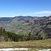 Tiefblick auf Charmey, Le Mont - mit dem zweiten Gipfelziel von morgen