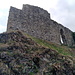 Castels: Reste der Ringmauer ..
