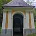 Die ursprüngliche Wallfahrtskirche stand an einem anderen Platz und wurde 1784 von Kaiser Josef II. gesperrt und zum Abbruch frei gegeben. Der Ersatzbau umschließt eine Quelle.