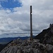 Am Gipfel der Tiefentaler Köpfe mit Blick zum Hennenkopf.