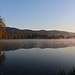 Bergbau-Stausee Kateřina, dahinter die Kulisse des Erzgebirgskammes