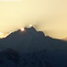 Lever de soleil derrière la Jungfrau depuis l'Alpiglemäre