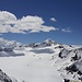 Auch vom Skywalk aus hat man einen traumhaften Blick zum Jubiläumsgrat der Wildspitze.