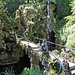 Das Anwesen besteht aus einem Palast, einer Kapelle und einem großzügigen Park mit Seen, Grotten, Brunnen, Brücken und unterirdischen Tunnelsystemen.
