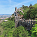 Unterwegs auf der Mauer vom "Castelo dos Mouros".