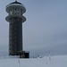 der Feldbergturm (steht unterhalb dem Gipfel und ist während den Wintermonaten geschlossen)