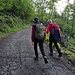 Scendiamo su asfalto, ripercorrendo fino ad un bivio il tratto percorso in auto e saliamo verso il rifugio Pravello, la strada è chiusa al traffico