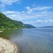 Blick vom Landesteg an das Westende vom Überlinger See. Vom Steg mal abgesehen, ist das Ufer von Wallhausen bis Bodman auf 8 km Länge unbebaut.