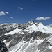 im Hintergrund die Kaltwasserkarspitze mit ihrem markanten Südgrat, davor die Rauhkarlspitze