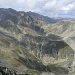 Links Piz Ursera, Blidmitte Pass da Val Mera, unterhalb der Lagh da Roan