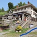 prendere il sentiero dietro la locanda Argimonia