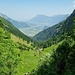 Blick das Valeis hinunter ins Alpenrheintal 