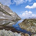 Ein traumhafter Bergsee in der Hitze