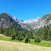 Start in Gramais mit dem bekannten Blick zum Tor. 