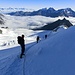 Hinter dem Skigebiet folgen wir der breiten Spur, die unzweifelhaft Richtung Allainhorn führt