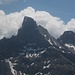 Die dunkle Trutzburg der Holzgauer Wetterspitze, durch deren senkrechte Nordwand Stuttgarter Kletterer ein dickes alpines Highlight fanden:<br /> "<a href="http://www.alpinrouten.de/files/routen/t_lechtal_wetterspitze.pdf" rel="nofollow" target="_blank">Climbing is not playing Golf"</a>, 9- !!!
