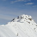Erster Blick zum Gipfel des Riedchopfs. Der Zustieg erfolgt direkt über den Grat