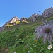 Der Aufstieg wird steiler, aber im Schatten und den eher herbstlichen Temperaturen hält sich das Schwitzen in Grenzen
