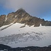 Westlicher Teil des Bietschgletschers, darüber ragt das Wilerhorn auf. 