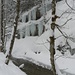 Eiszapfenkaskaden nahe der Tössscheidi