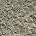 das Wasser hat hier als Künstler agiert und ein Muster in den Sand gezeichnet
