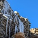 Eiszapfen kurz unterhalb des Gipfels.